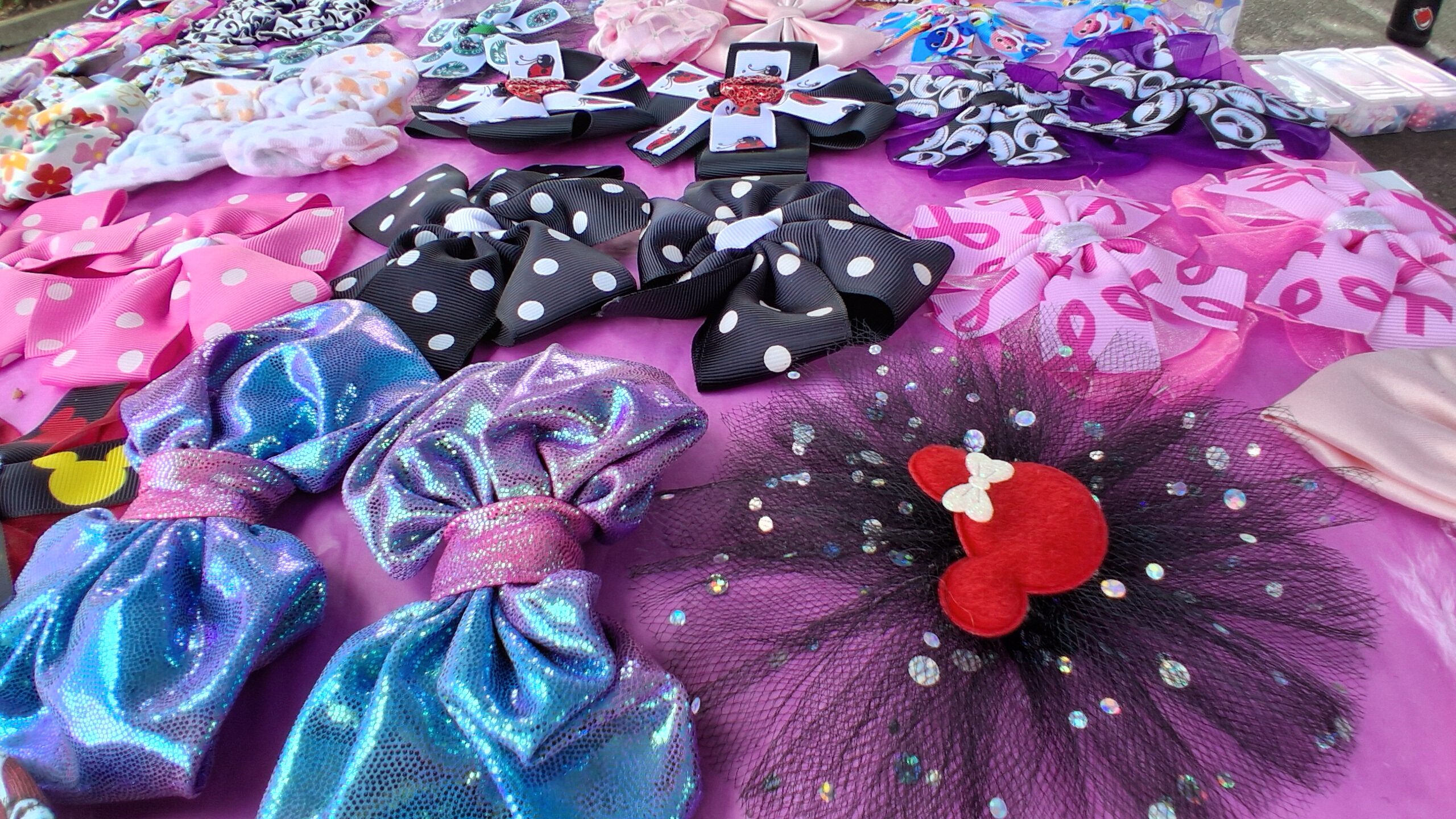 Big Bows Up Close